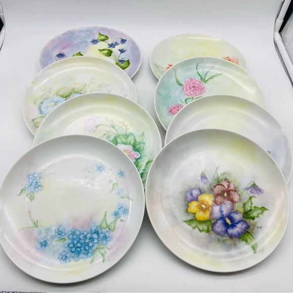 Hand painted Porcelain Dessert Plates Set Of 8 Signed DLM